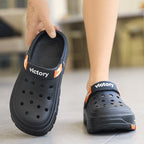 Miesten hengittävät slip-on-sandaalit
